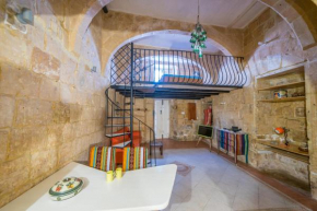 PA- Pandora's loft